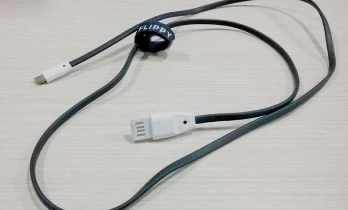 flippy world s first reversible micro usb cable to make