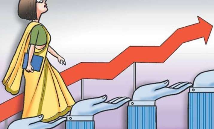 lic elevates two more women to top brass