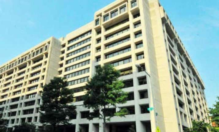overtaking china india set to grow 7.5 percent in 2016 imf