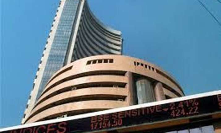 sensex trades flat in early session