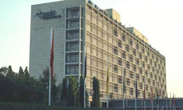 Delhi's iconic Oberoi Hotel to take 2 years break for renovation ...