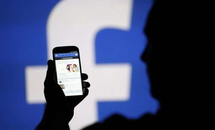 facebook introduces a new suicide alarm feature