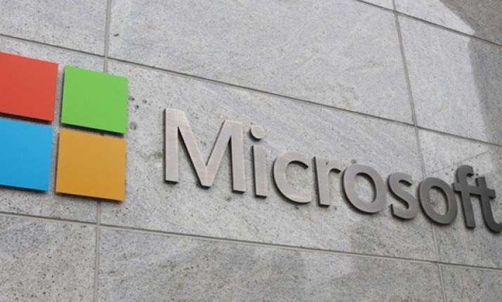 microsoft joins hands with niit to train women it