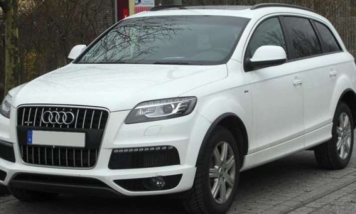 audi recalls 382 units of suv q7 in india
