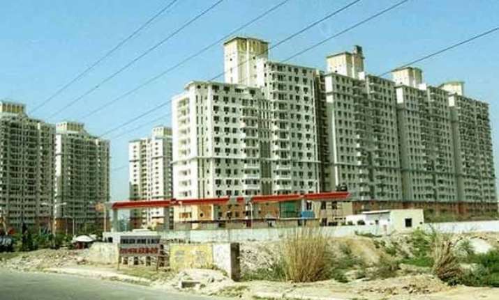 dlf to sell properties worth rs 15 000 cr in various
