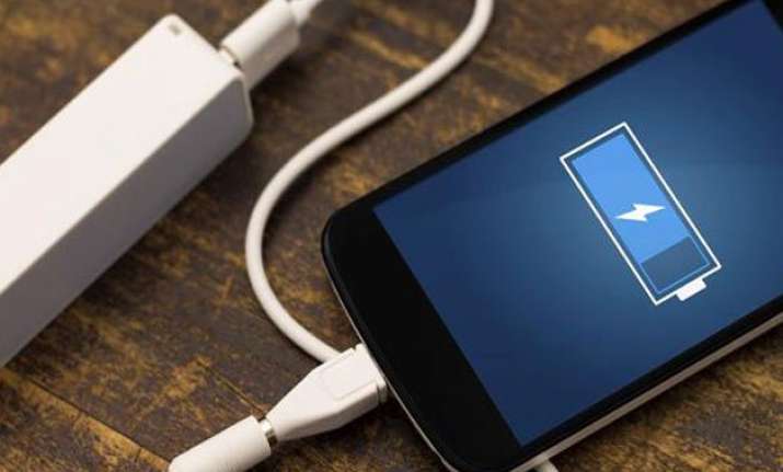 10 clear cut ways to increase your smartphone s battery