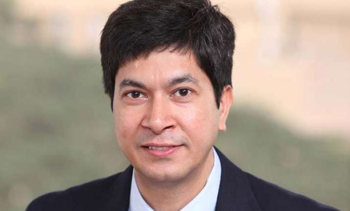 infosys cfo rajiv bansal resigns md ranganath to take charge