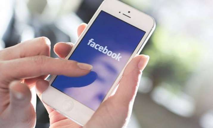 why facebook use drains your iphone battery
