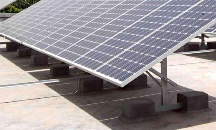 rooftop solar plants to create 3.25 lakh jobs in 10 years