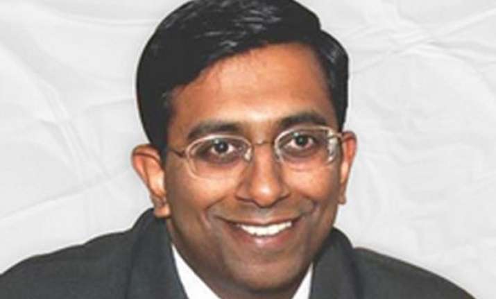 snapdeal marketing head srinivas murthy quits to start own