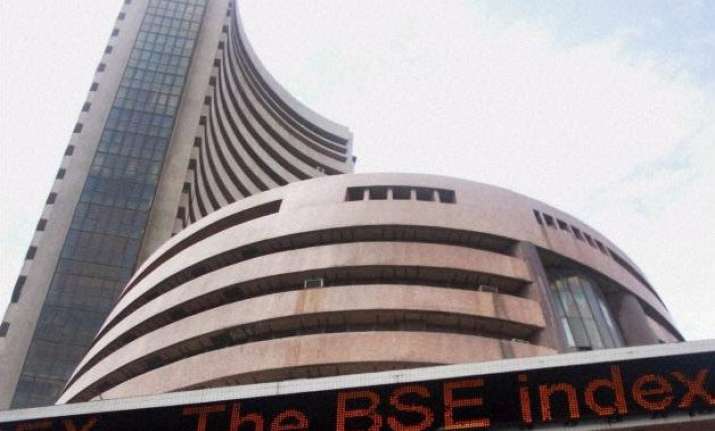 sensex sheds 24 points in early trade