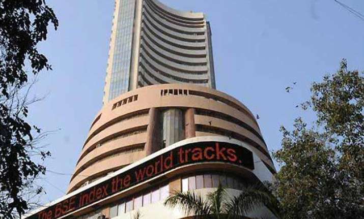 sensex tanks 654 pts biggest fall in 3 months