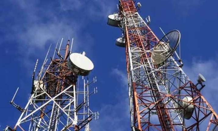 government eyes rs.28 872 crore by march 31 from telecom