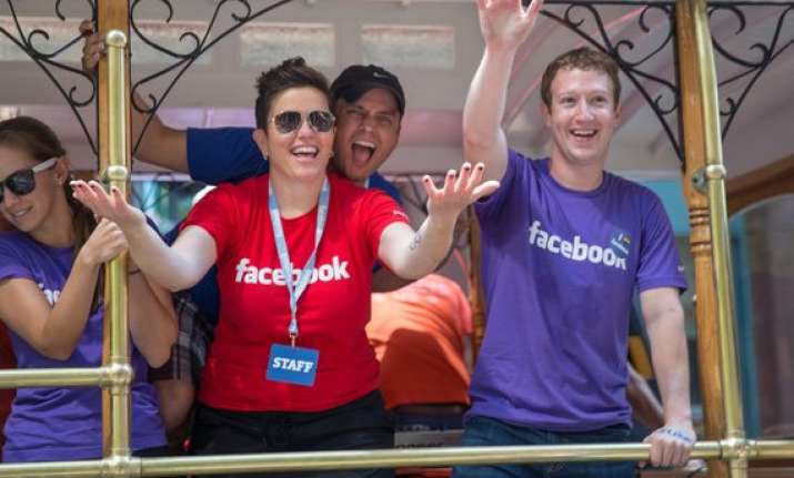10 unknown facts about facebook ceo mark zuckerberg