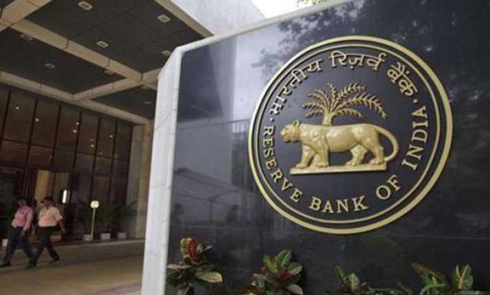 india s forex reserves rise to 353 billion rbi