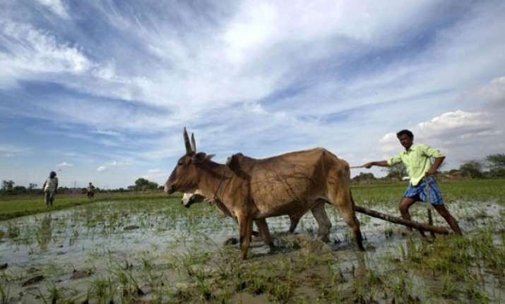 budget 2016 govt aims to double income of farmers by 2022