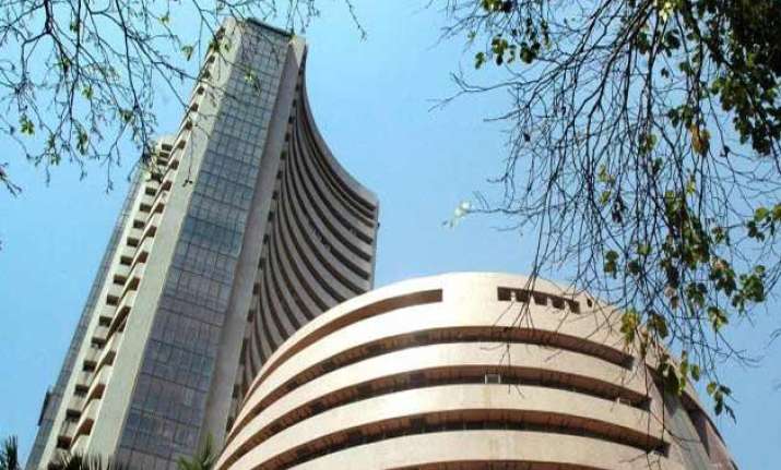 sensex nosedives 500 points nifty cracks 8 400 mark