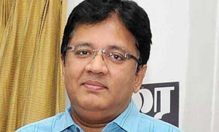 delhi court summons spicejet kalanithi maran as accused in