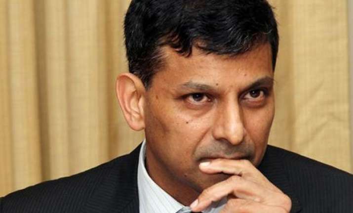 government requests rbi governor raghuram rajan to cut