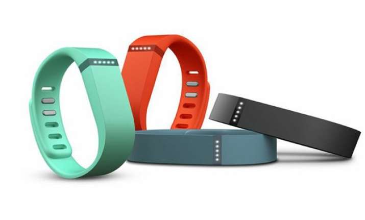 study finds fitbit helps monitor physical activity of