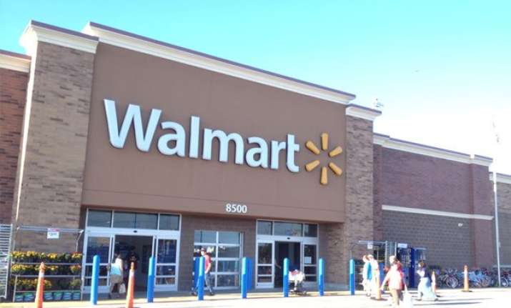wal mart to shutter 269 stores 154 of them in us