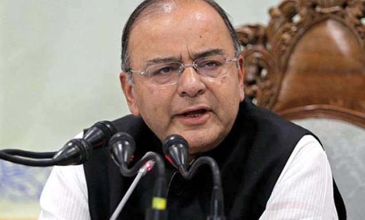 budget 2015 fiscal deficit pegged at 3.9 to reach 3 by fy 18