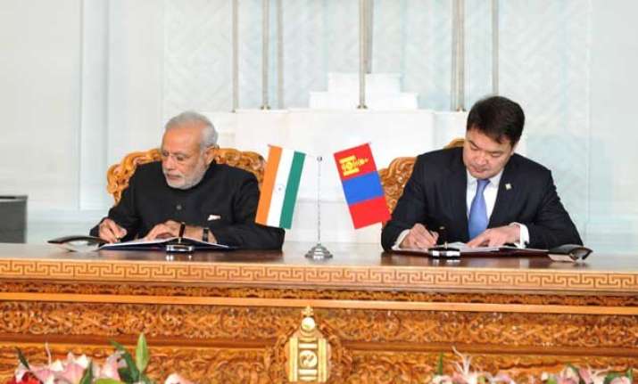 india announces usd 1 billion credit line to mongolia