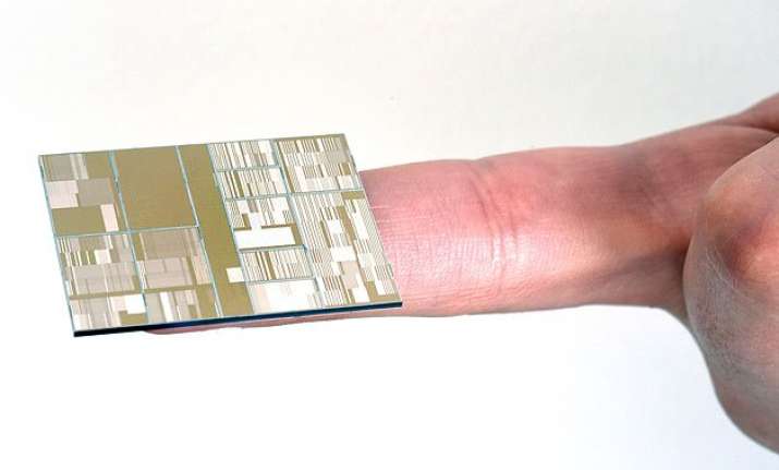 ibm claims breakthrough in making chips even smaller