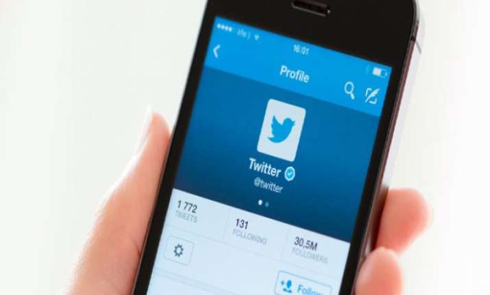 see the best tweets first with twitter s new timeline
