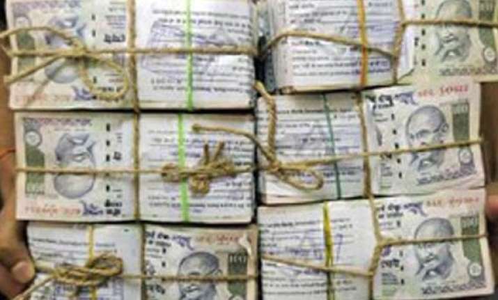 india faces rs 1.83 lakh crore exposure to us debt