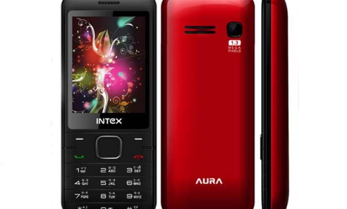 intex launches dual sim phone aura for rs 1 690