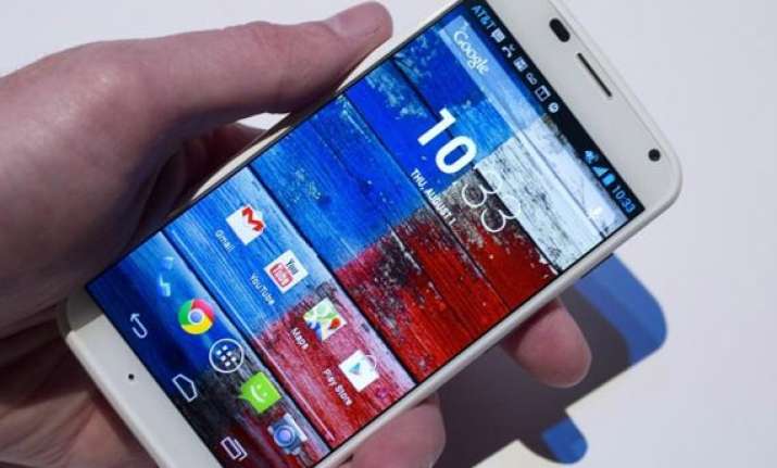 motorola to launch new moto x late summer smartwatch coming