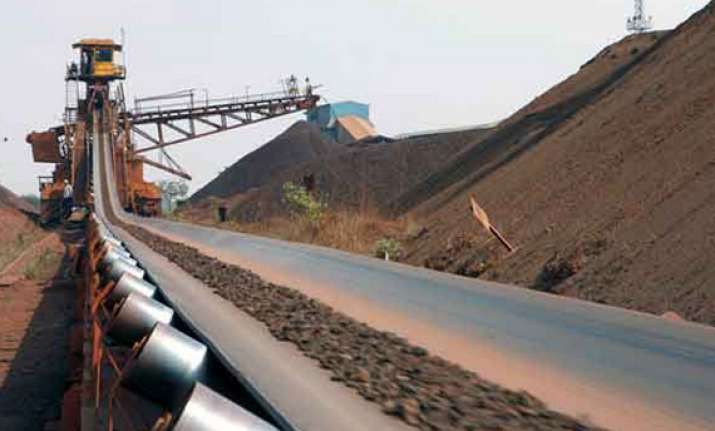 nmdc s share sale fully subscribed government to get rs 5
