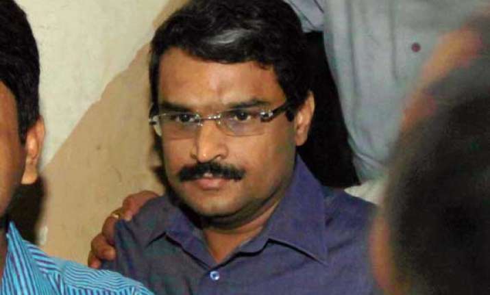 nsel scam bombay hc grants bail to jignesh shah