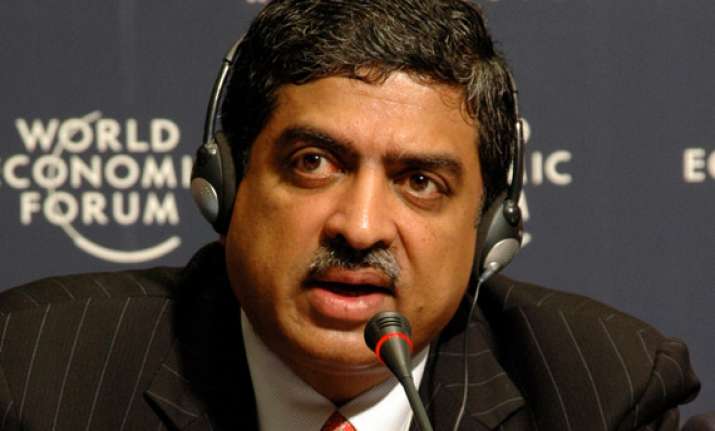 nandan nilekani to resign from uidai by march end
