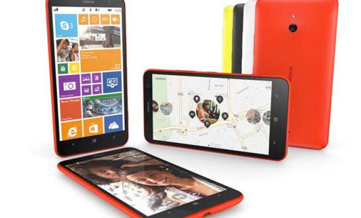 nokia lumia 1520 and lumia 1320 phablets with 6 inch