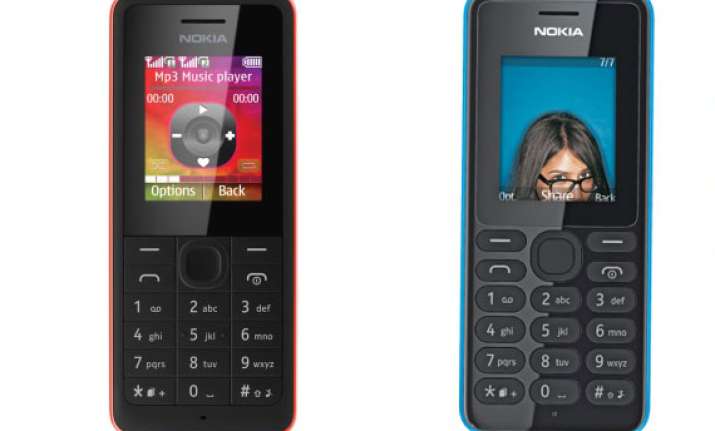 nokia 107 and nokia 108 dual sim feature phones available