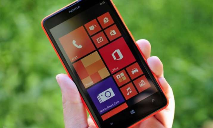 nokia officially launches lumia 625 925 smartphones in india
