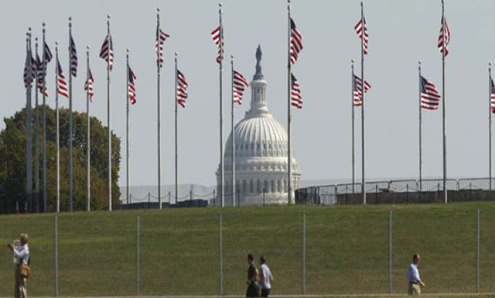 oil prices dip as dealers weigh impact of us shutdown
