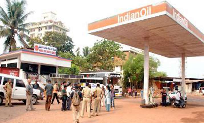 oil cos not to raise fuel prices on saturday