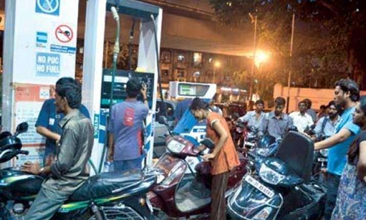 petrol to cost 92 paise less diesel up by 37 paise in delhi