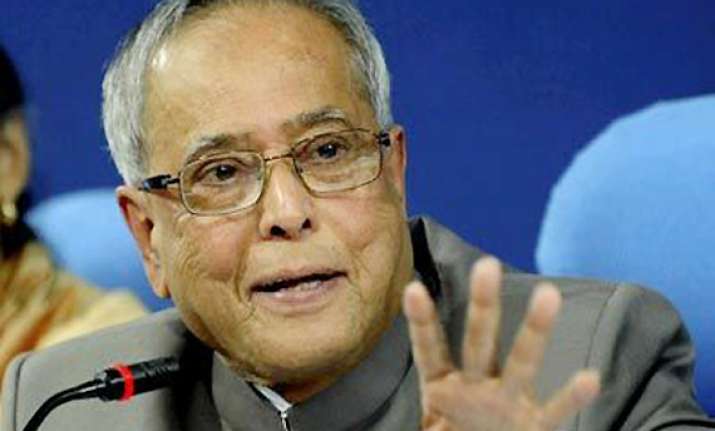 pranab defends amendment of it act with retro effect