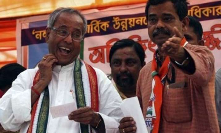 pranab s son abhijit mukherjee resigns