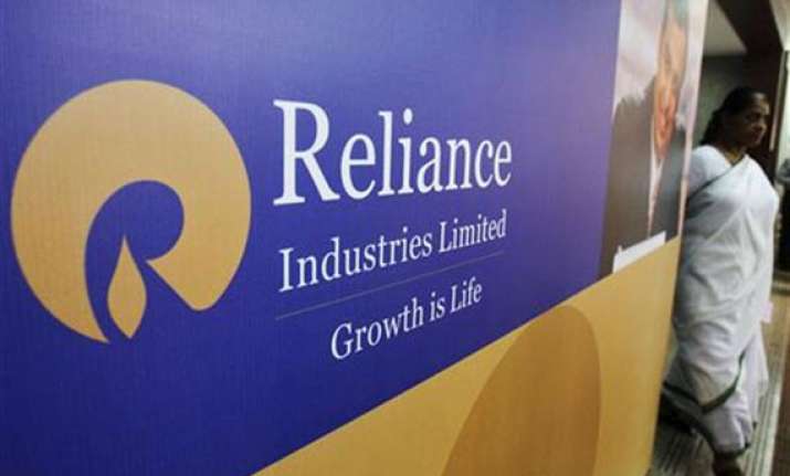 ril raises 550 mn from japanese banks