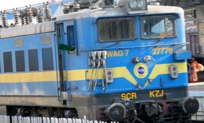 railways to launch 100 trains in the rail budget 2013 14