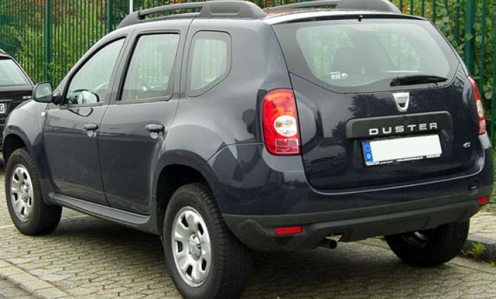 renault to iintroduce limited edition duster at rs 9.9 lakh