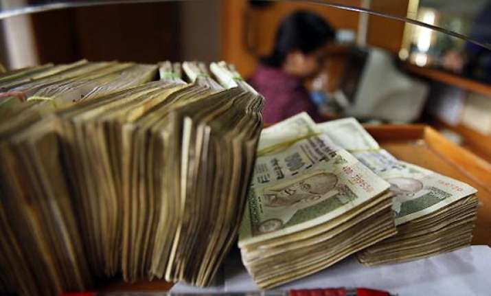 rupee down 29 paise vs dollar