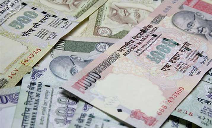 rupee recovers by 19 paise to end at 49.82/83 vs dollar