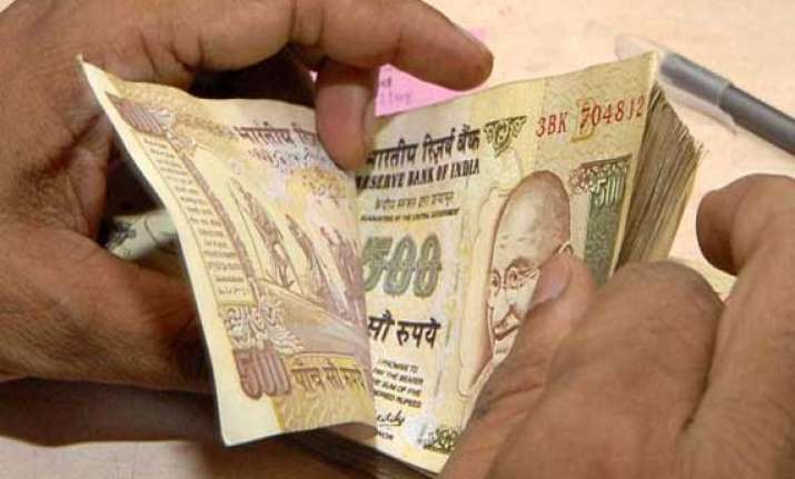 rupee down 21 paise vs dollar in early trade