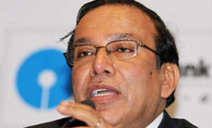 sbi to raise capital through fpo qip next fiscal